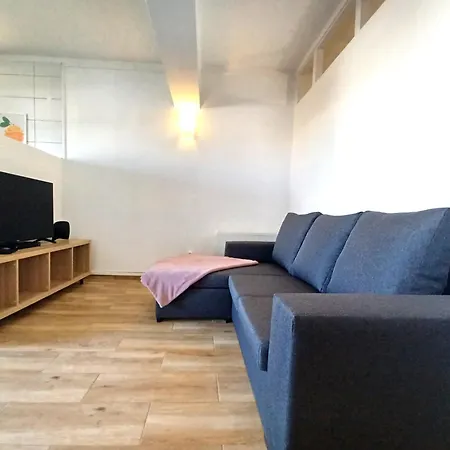 Cpr 9 Apartment
